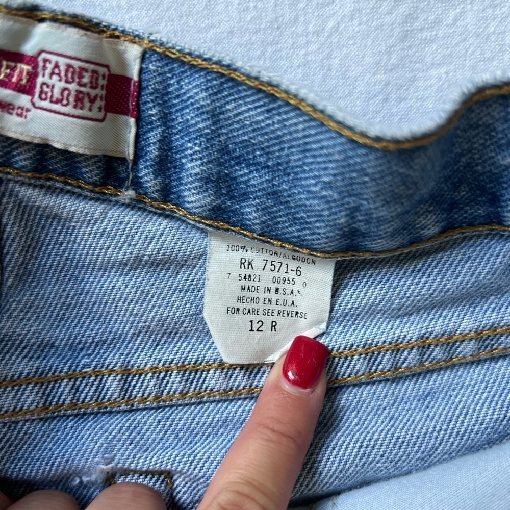 Vintage Faded Glory High Rise Mom Jeans - Picture 5 of 9